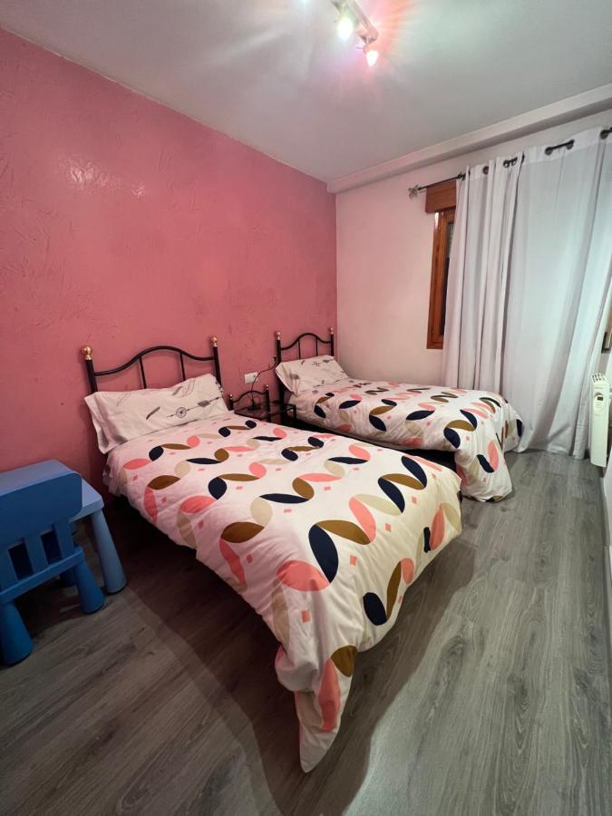 Ferienwohnung La Perla Del Pirineo Jaca Exterior foto